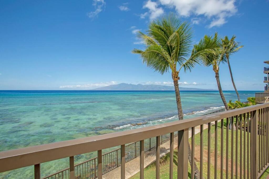 Апартаменти Hale Ono Loa 403- Top Floor, Ocean View, & Complete Modern Remodel Kahana Екстер'єр фото